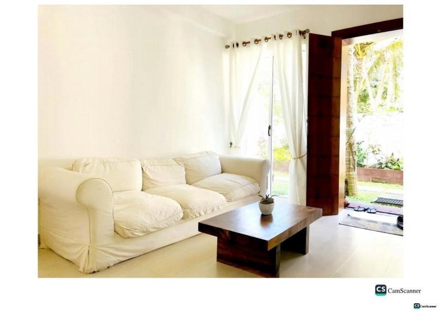 Ayona Beach Villa Katuneriya Екстер'єр фото