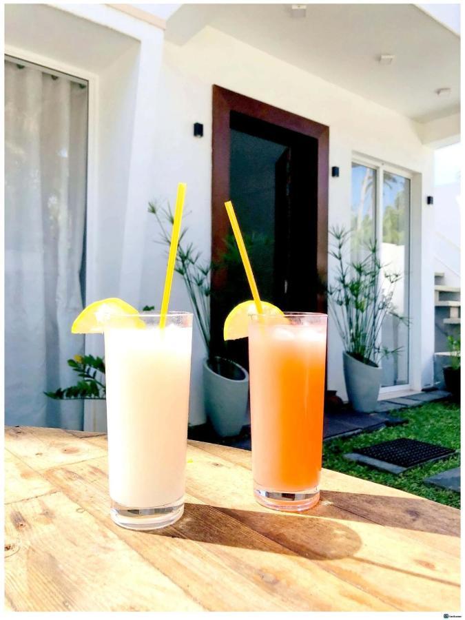 Ayona Beach Villa Katuneriya Екстер'єр фото