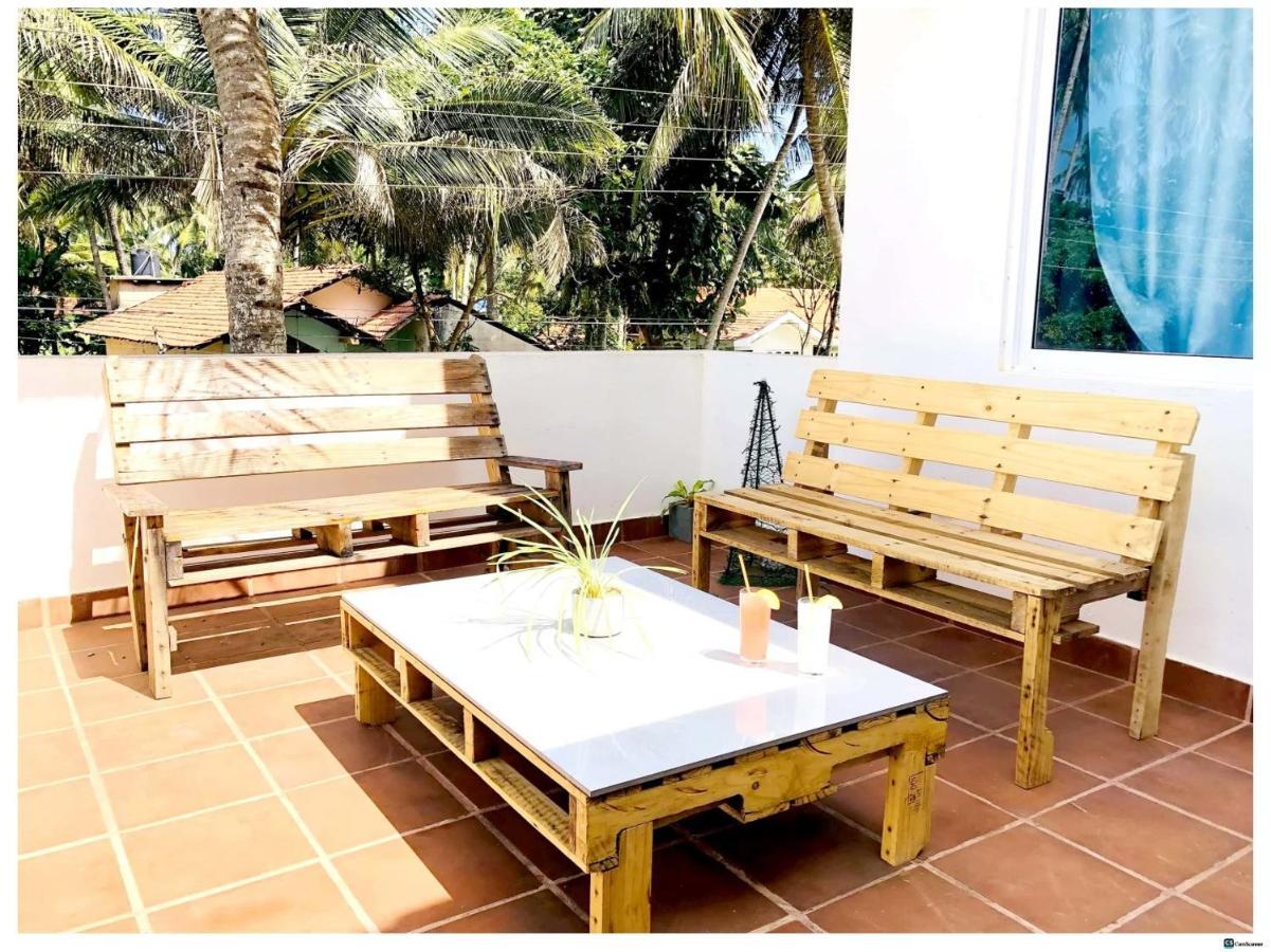 Ayona Beach Villa Katuneriya Екстер'єр фото
